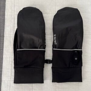 Hind Black Convertible Mittens/Gloves with Secure Fastening